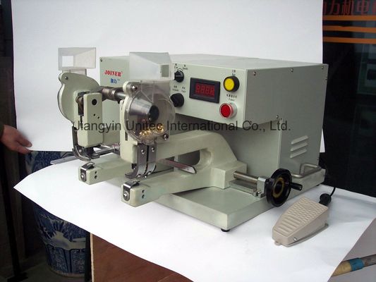 Máquina de fabricación de papel A4 de alimentación de hojas para la producción y la consistencia 2900*2890*1710mm